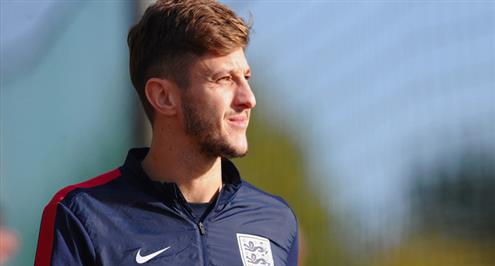 ليفربول يكمل إجراءات ضم اللاعب الدولي لالانا